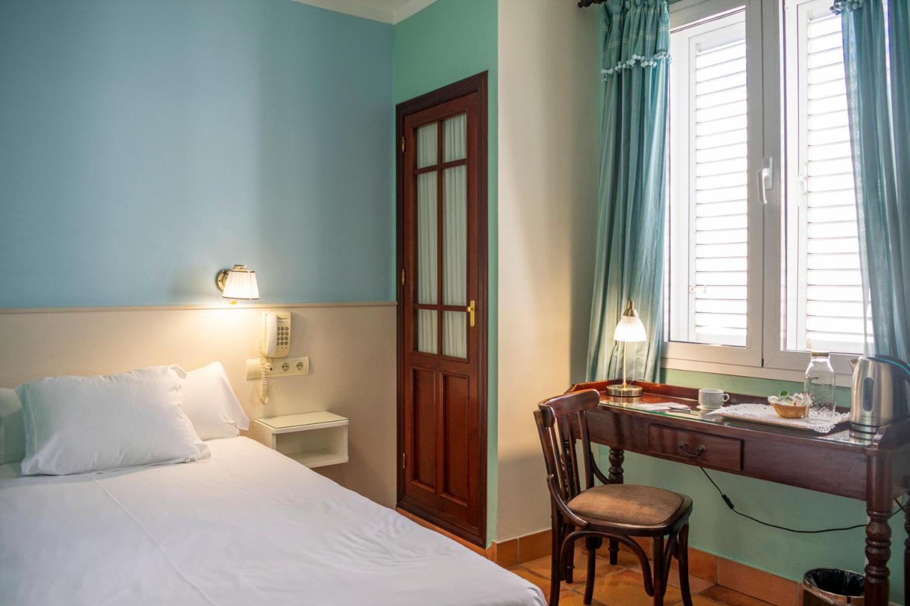 Hotel Veracruz Утрера Екстериор снимка